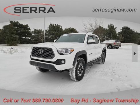 Used 2023 Toyota Tacoma TRD Off-Road image 1