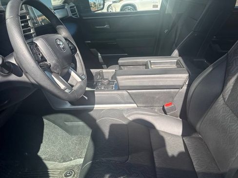Used 2023 Toyota Tundra Limited AWD/4WD image 11