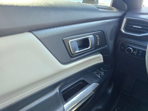 Used 2024 Ford Mustang GT Premium RWD image 30
