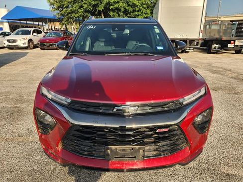 Used 2023 Chevrolet TrailBlazer RS w/ Convenience Package AWD/4WD image 2