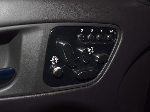 Used 2013 Jaguar XK Convertible image 21