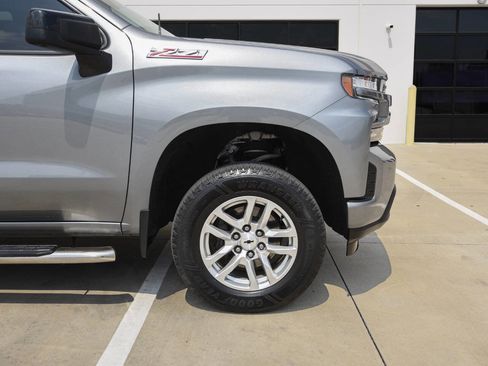 Used 2021 Chevrolet Silverado 1500 RST image 10