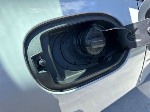 Used 2021 Porsche Panamera image 41