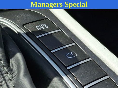 Used 2024 Hyundai Kona SEL FWD image 25