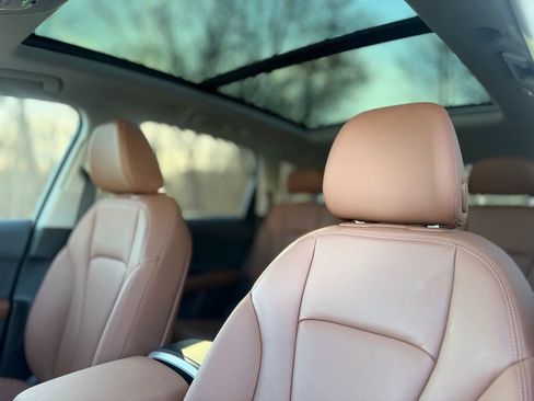 Used 2024 Audi Q7 2.0T Premium w/ Convenience Package image 16