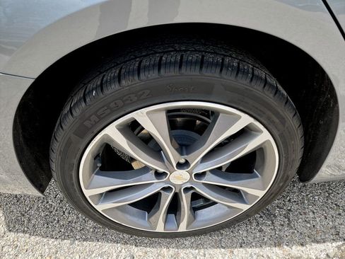 Used 2024 Chevrolet Malibu LT FWD image 33