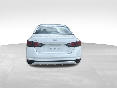 Used 2020 Nissan Altima 2.5 S image 4