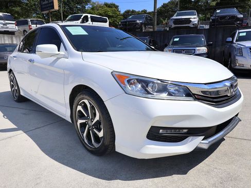 Used 2016 Honda Accord EX-L image 9