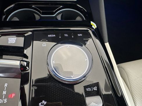 Certified 2026 BMW 530i w/ Premium Package RWD image 15