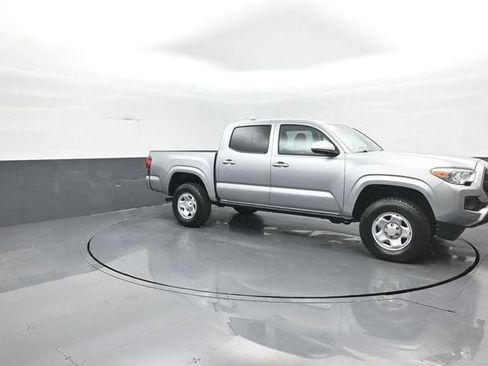 Used 2023 Toyota Tacoma SR AWD/4WD image 2