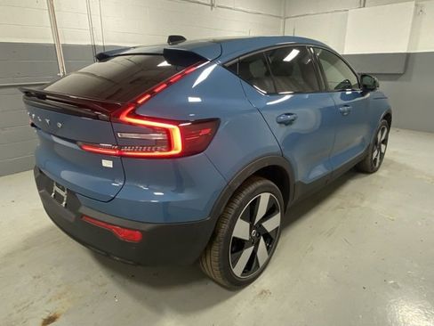 Used 2023 Volvo C40 P8 Recharge Ultimate image 3