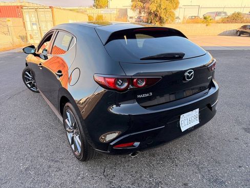 Used 2021 MAZDA MAZDA3 s FWD image 11