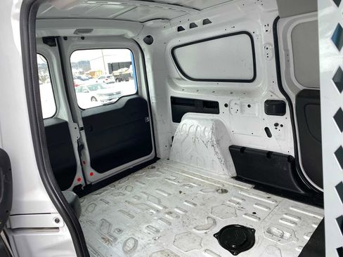 Used 2017 RAM ProMaster City Tradesman w/ Rear Back-up Camera Group image 27