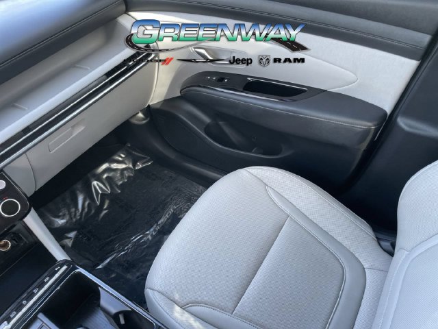 Used 2026 Hyundai Tucson Limited FWD image 15