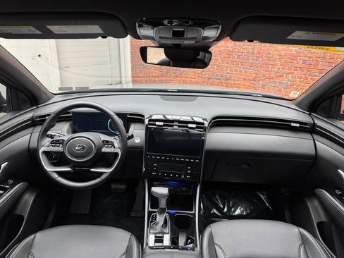 Used 2024 Hyundai Santa Cruz Limited AWD/4WD image 12