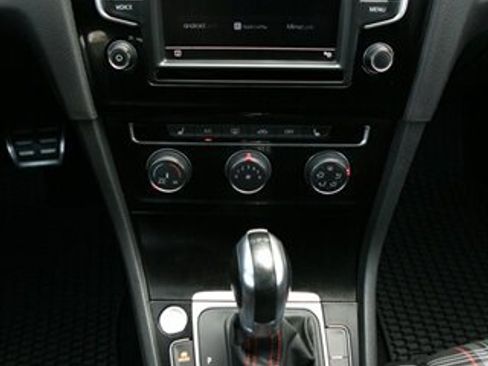 Used 2017 Volkswagen GTI Sport FWD image 21