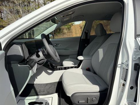 New 2026 Hyundai Kona SEL Premium image 11