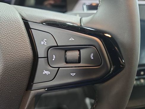 New 2027 Chevrolet Bolt LT w/ Comfort Package FWD image 18