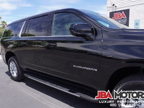 Used 2025 Chevrolet Suburban LT RWD image 62