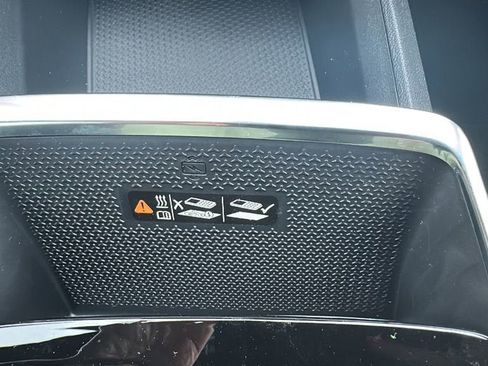 New 2026 Chevrolet Equinox ACTIV w/ Safety and Technology Package image 24