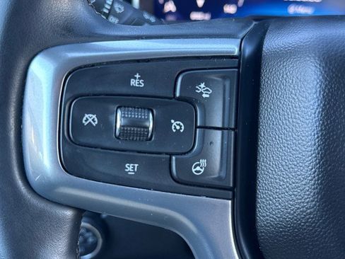 Used 2025 Chevrolet Silverado 2500 LT w/ Leather Package image 17