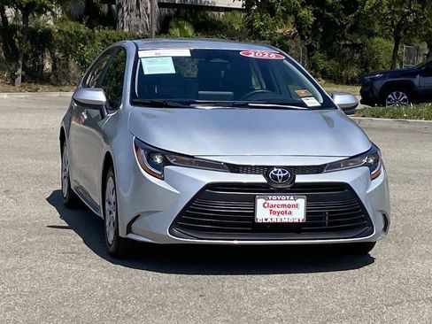 Certified 2026 Toyota Corolla LE image 20