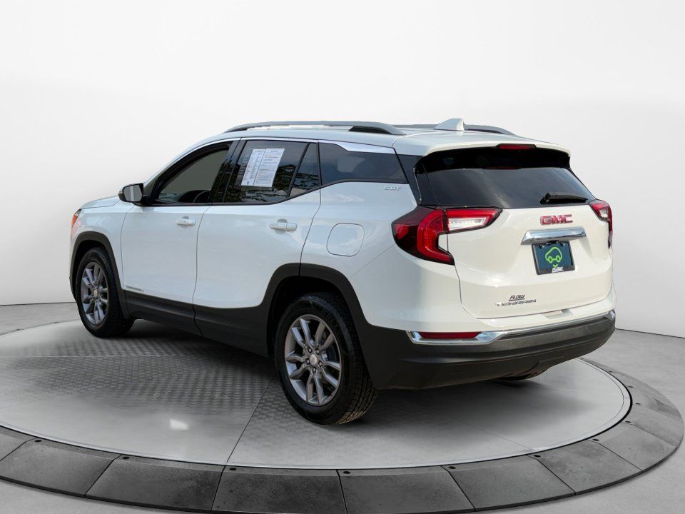 Used 2024 GMC Terrain SLT FWD image 5