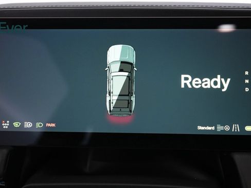Used 2025 Rivian R1S Adventure Dual AWD/4WD image 29