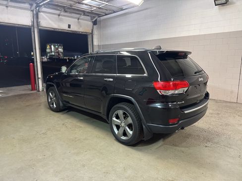 Used 2014 Jeep Grand Cherokee Limited AWD/4WD image 5