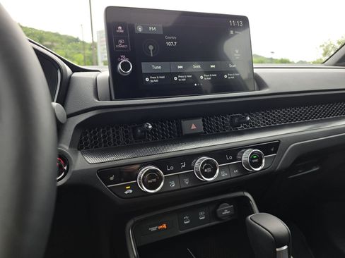 Used 2026 Honda CR-V TrailSport image 19