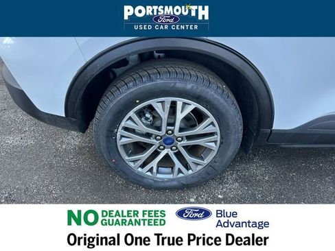 Certified 2022 Ford Escape SEL image 34