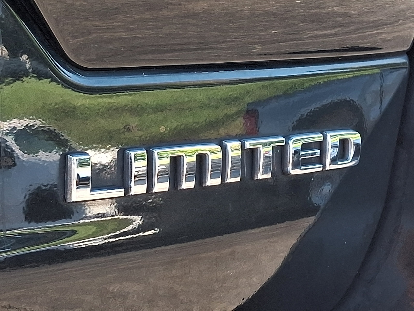 Used 2024 Jeep Grand Cherokee Limited AWD/4WD image 29