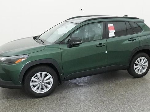 New 2026 Toyota Corolla Cross LE image 2