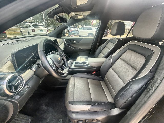Certified 2025 Chevrolet Equinox LT w/ Convenience Package II FWD image 18