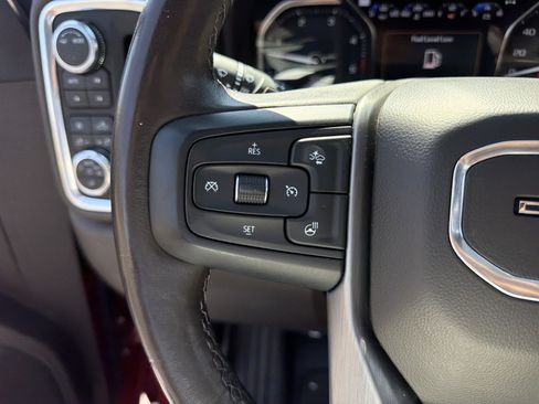 Used 2022 GMC Sierra 2500 Denali w/ Denali Ultimate Package AWD/4WD image 24
