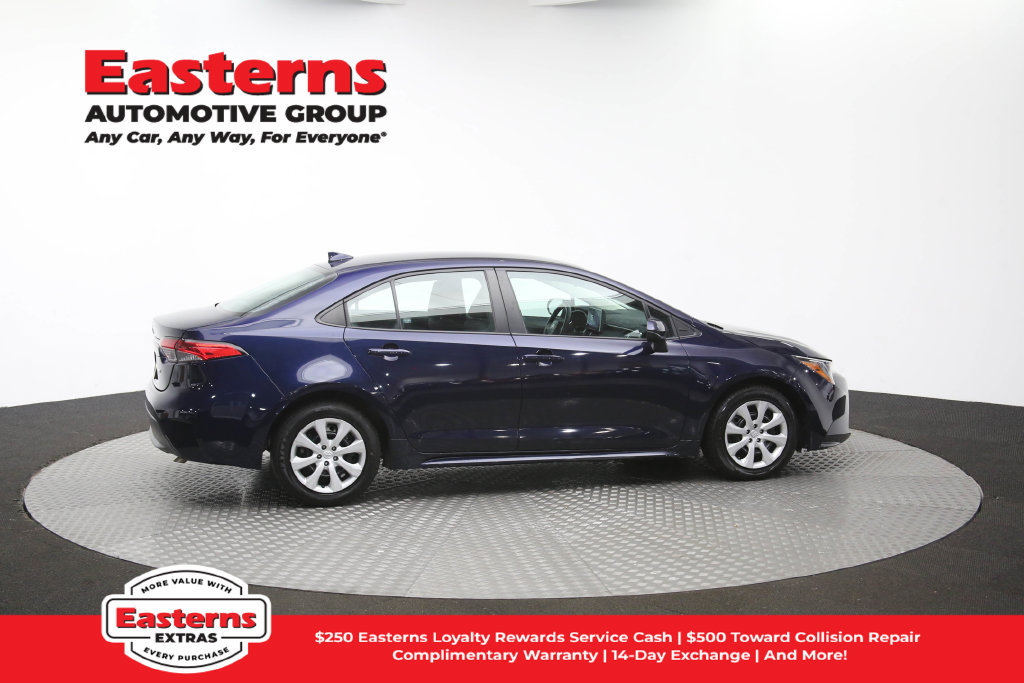 Used 2024 Toyota Corolla LE FWD image 43