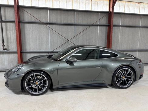 Used 2021 Porsche 911 Carrera 4S image 4