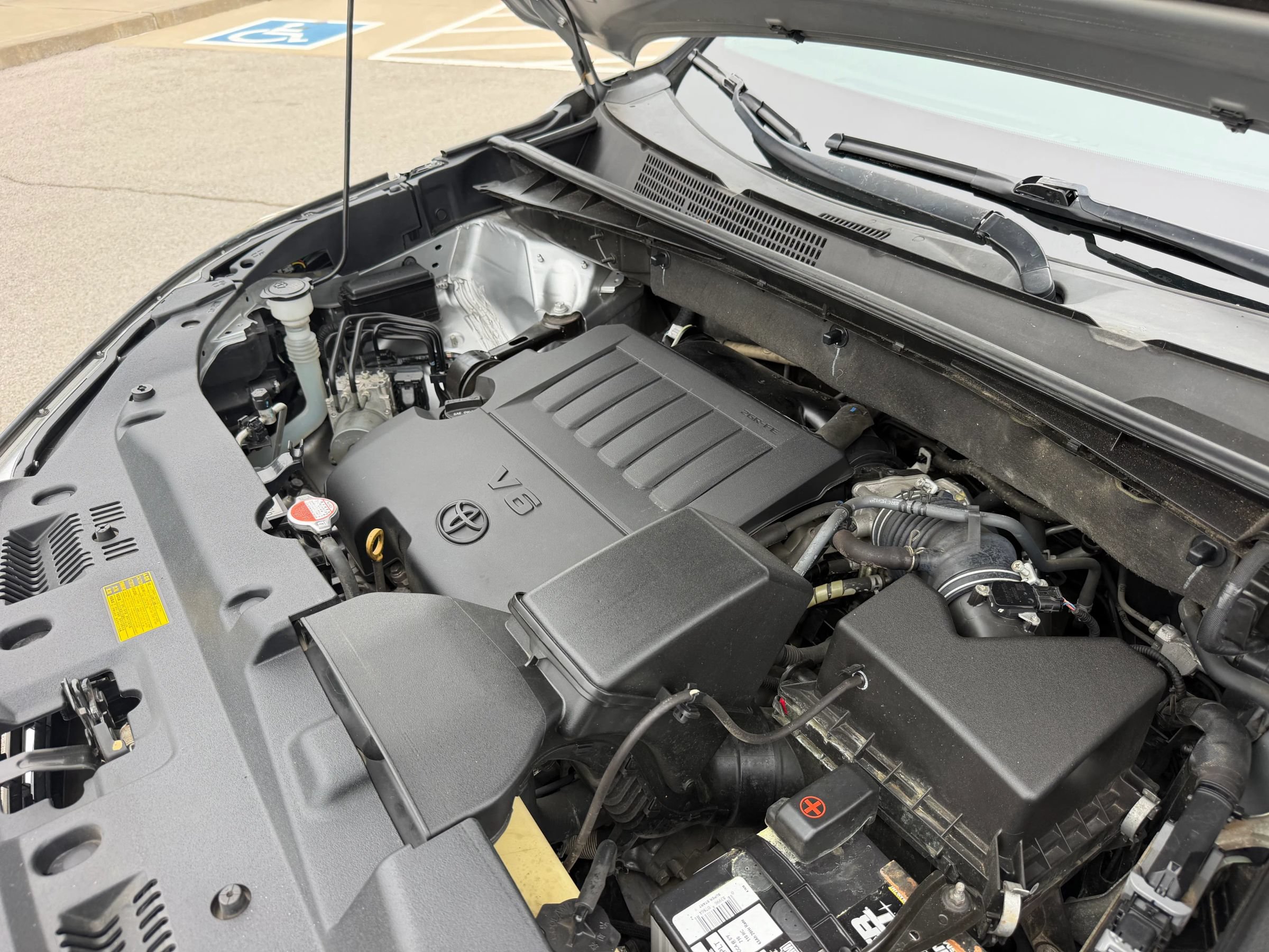 Used 2016 Toyota Highlander XLE FWD image 36