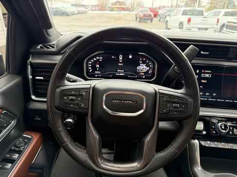 Certified 2024 GMC Sierra 2500 Denali Ultimate image 22
