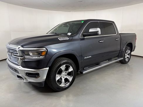 Used 2019 RAM 1500 Laramie AWD/4WD image 4