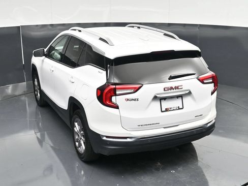Used 2023 GMC Terrain SLT AWD/4WD image 42