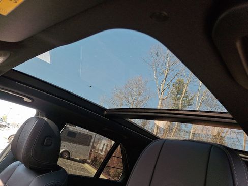 New 2026 Mercedes-Benz GLE 53 AMG 4MATIC image 10