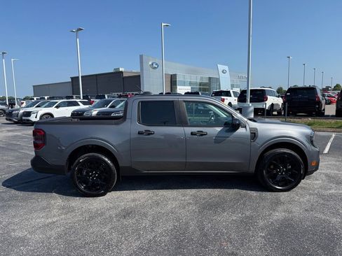 Used 2025 Ford Maverick XLT w/ Equipment Group 301A AWD/4WD image 33