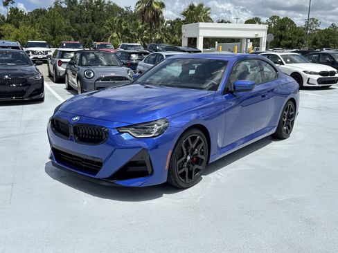 New 2026 BMW 230i Coupe w/ Premium Package RWD image 3