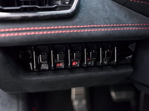 Used 2018 Lamborghini Huracan Performante image 69