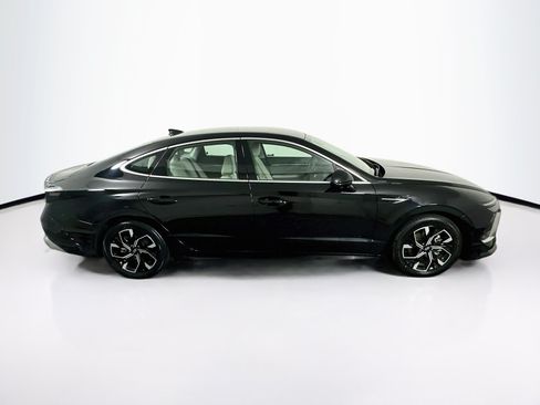 Used 2025 Hyundai Sonata SEL FWD image 10