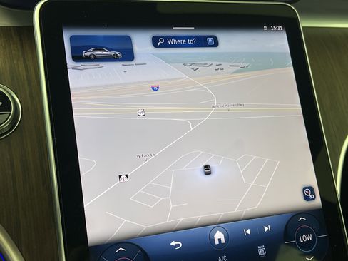 New 2025 Mercedes-Benz C 300 4MATIC Sedan image 30