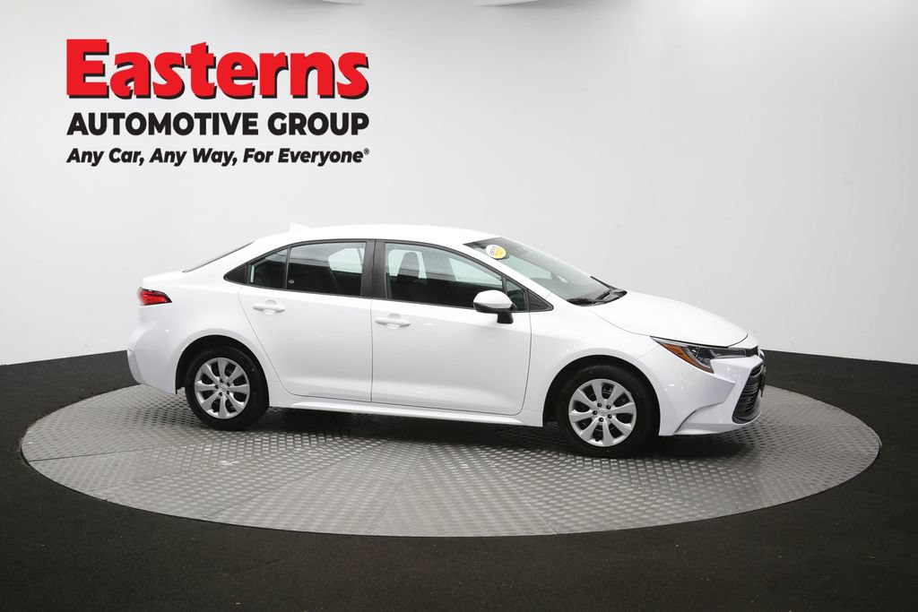 Used 2024 Toyota Corolla LE FWD image 47