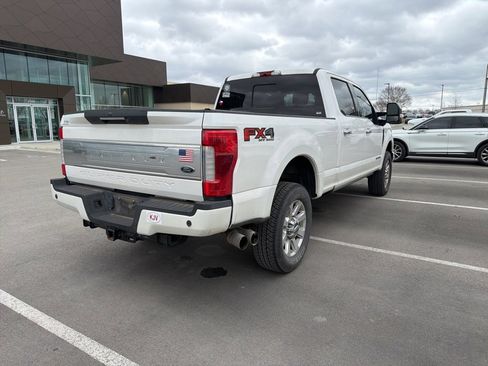 Used 2019 Ford F250 Platinum w/ Platinum Ultimate Package image 8