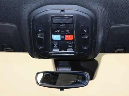 Used 2023 Jeep Grand Cherokee Altitude image 28